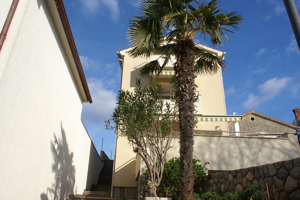 Apartments Robert Porat  Buitenkant foto